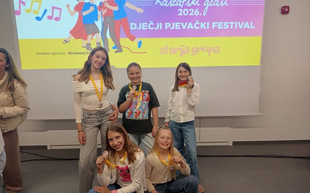 Naše učenice na festivalu Kastafski glasi